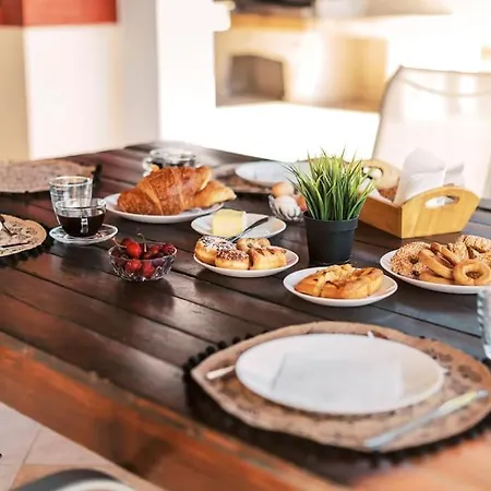 ヴィラ Maribia With Private Pool