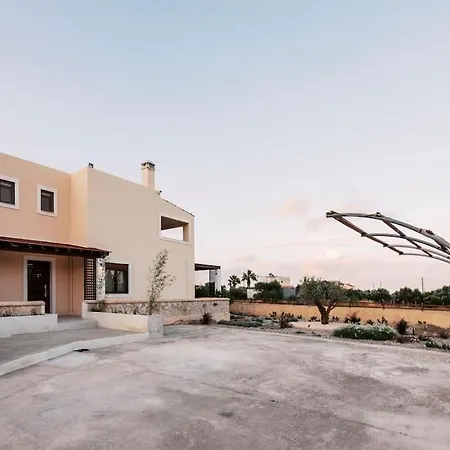 Maribia With Private Pool Vila *