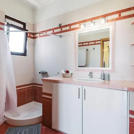 Maribia With Private Pool