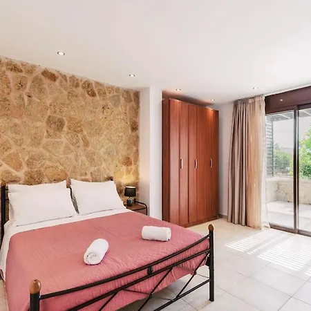 Maribia With Private Pool فيلة *