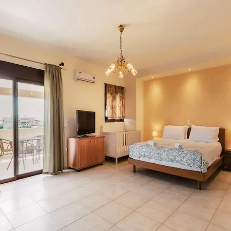 Maribia With Private Pool فيلة *