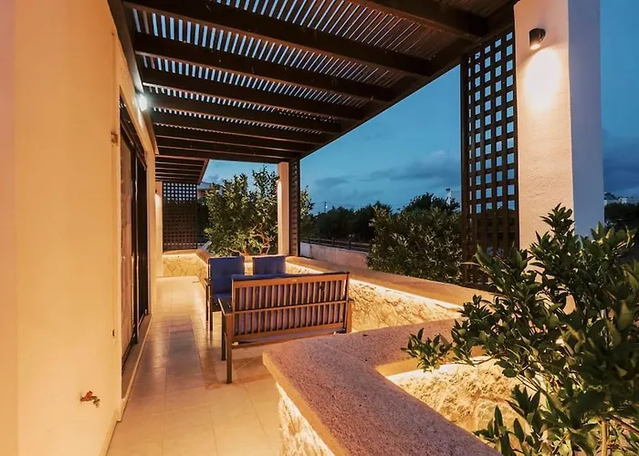 Maribia With Private Pool Villa