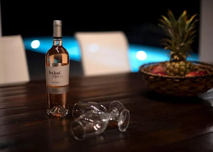 Maribia With Private Pool Villa *